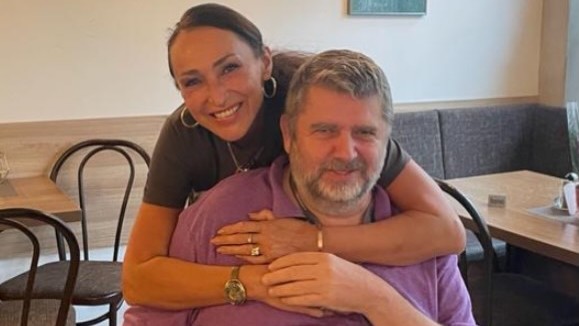 Speváčka Sisa Sklovska a Marián Brezáni.