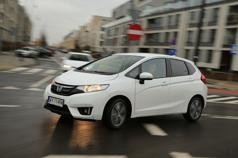 Honda Jazz 1.3 CVT Elegance - praktyczna i oszczędna, ale...