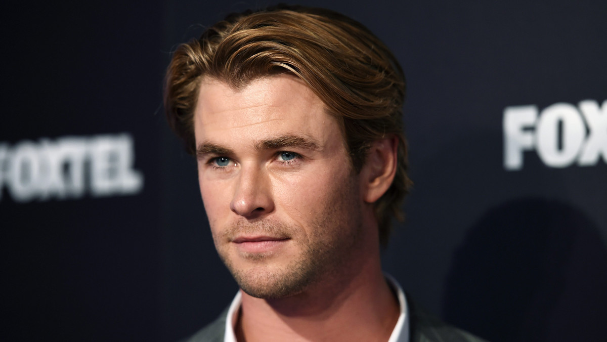 31-letni Australijczyk Chris Hemsworth został wybrany przez magazyn "People" Najseksowniejszym żyjącym mężczyzną. Jak aktor zareagował na to wyróżnienie?