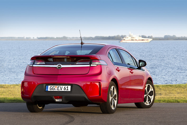 Opel Ampera: elektryczny, a jednak w pełni użyteczny