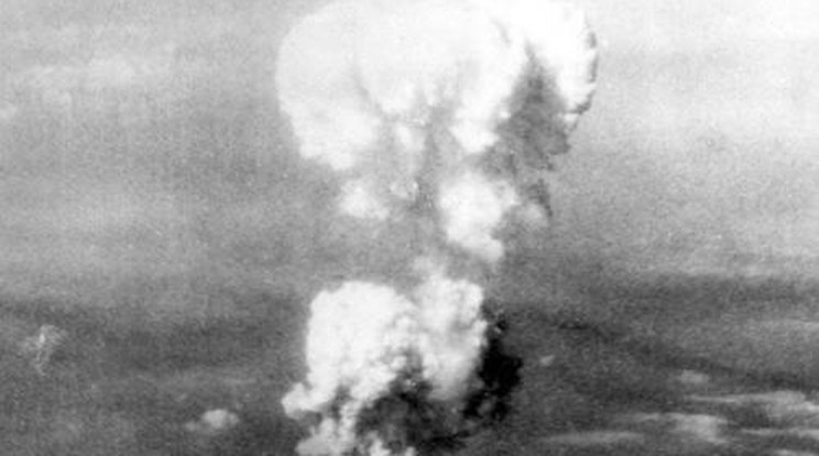 Tömeggyilkosság egyetlen fegyverrel: ma van a hirosimai atomtámadás 70. évfordulója