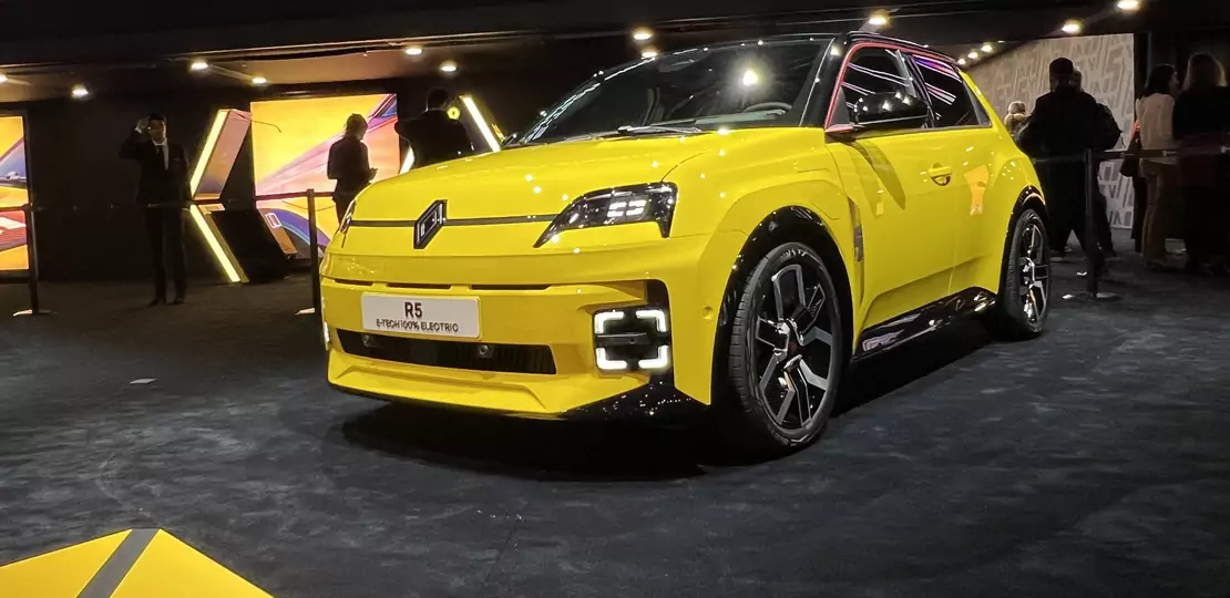 Oto nowe Renault 5. Powrót po 28 latach był możliwy wyłącznie z jednego powodu