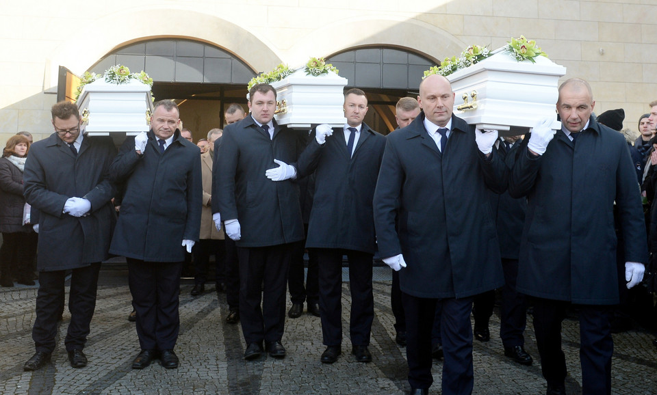 Pogrzeb ofiar wypadku w Bukowinie Tatrzańskiej
