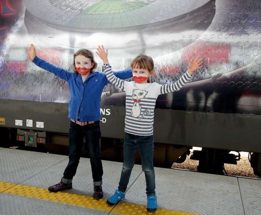 Premier z wizyta na dworcu Warszawa Stadion