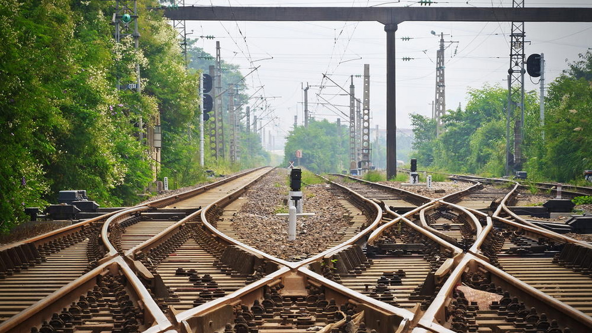 Feroco, jeden z największych krajowych wykonawców w sektorze kolejowym, złożył wniosek o upadłość. Głównym powodem ma być wstrzymanie płatności przez PKP PLK.