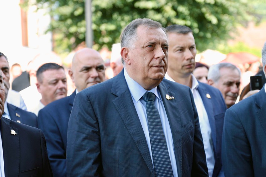 Dodik na pomenu, Bratunac