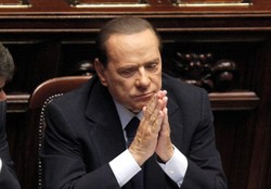 Berlusconi zrezygnował z udziału w procesie. "Pilne konsultacje"