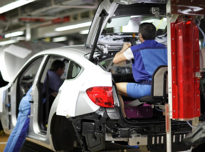 BMW 5 Gran Turismo zadebiutuje we wrześniu na salonie we Frankfurcie. Do sprzedaży trafi jeszcze zimą tego roku. Prezent pod choinkę?