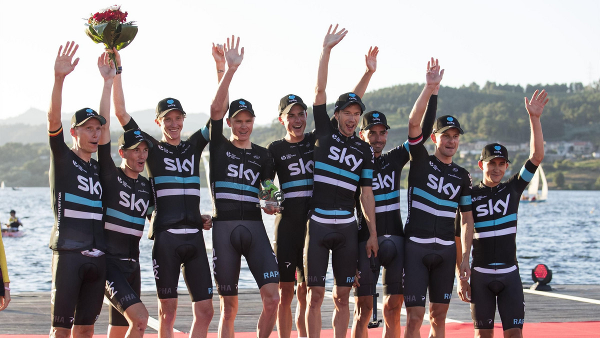 Grupa Sky z Michałem Kwiatkowskim i Michałem Gołasiem w składzie nie mogła lepiej rozpocząć tegorocznej Vuelta a Espana. Brytyjska ekipa wygrała pierwszy etap wyścigu - drużynową jazdę na czas na dystansie 27,8 km. To wymarzony początek dla Chrisa Froome'a, choć różnice w czołówce są minimalne.