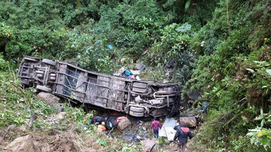 Autobus w Boliwii wpadł w przepaść. Zginęło co najmniej 20 osób