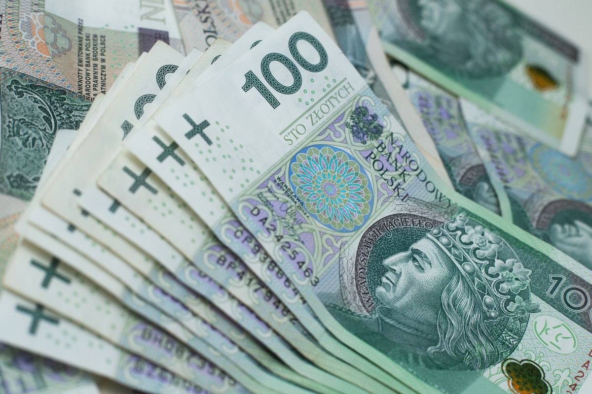 Nawet 11 863,49 zł. Od 1 lipca nowa pensja minimalna dla 700 tys. Polaków