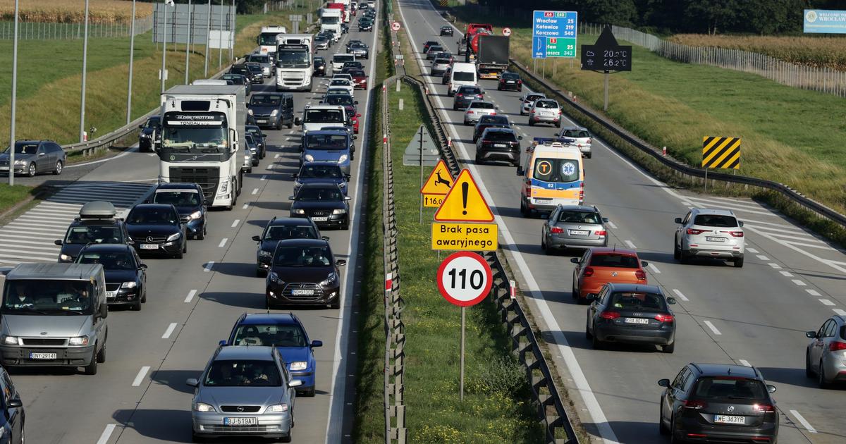  Plan rozbudowy autostrady A4 wstrzymany. Wicewojewoda chce interwencji NIK