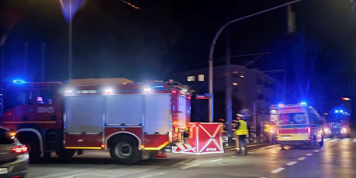 Śmiertelny wypadek w Warszawie. Tramwaj ciągnął ciało.