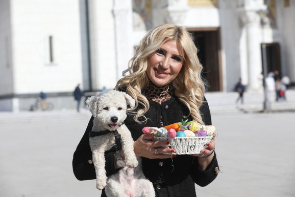 "BILO JE ISKUŠENJA" Jovana Tipšin dočekuje Vaskrs sa porodicom, progovorila o postu i NEOSTVARENOJ ŽELJI DA BUDE MAJKA: "Bitna je vera, čuda se dešavaju" (VIDEO)