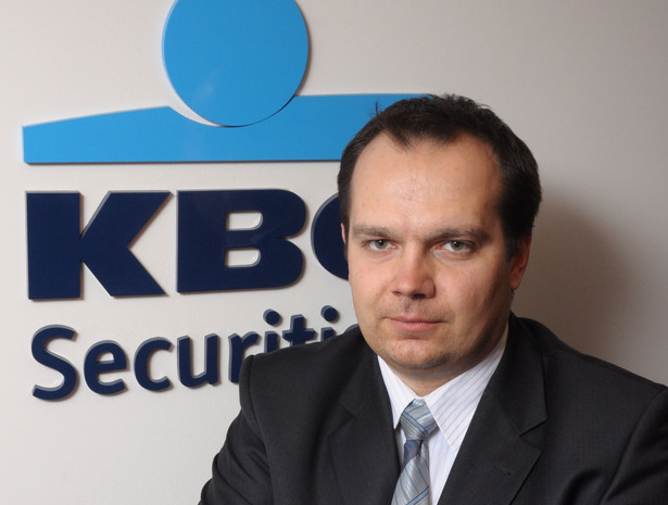 Grzegorz Zięba, makler KBC Securities N.V.