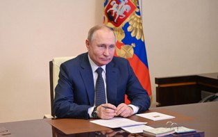 Putin podpisał ustawę o karach za "szerzenie dezinformacji"