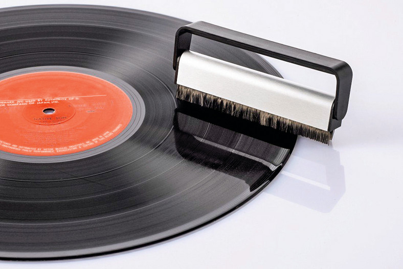 Nowe życie starego gramofonu - wszystko, co warto wiedzieć przy zakupie i  renowacji