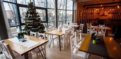 Krakowska restauracja otwiera się mimo zakazów. Właściciel ma chytry pomysł
