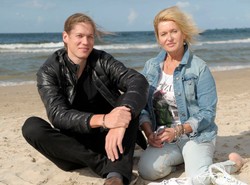 Ewa Kasprzyk dementuje plotki o romansie z młodszym mężczyzną