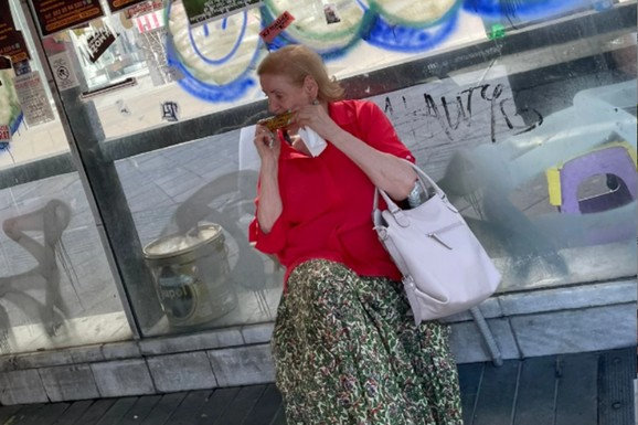 "ZAVRŠIĆEŠ KAO PROSJAK" Lepa Lukić otkrila zašto se kocka, deo penzije troši na porok: "Nikad u životu ne bih dozvolila da tako izgubim pare"