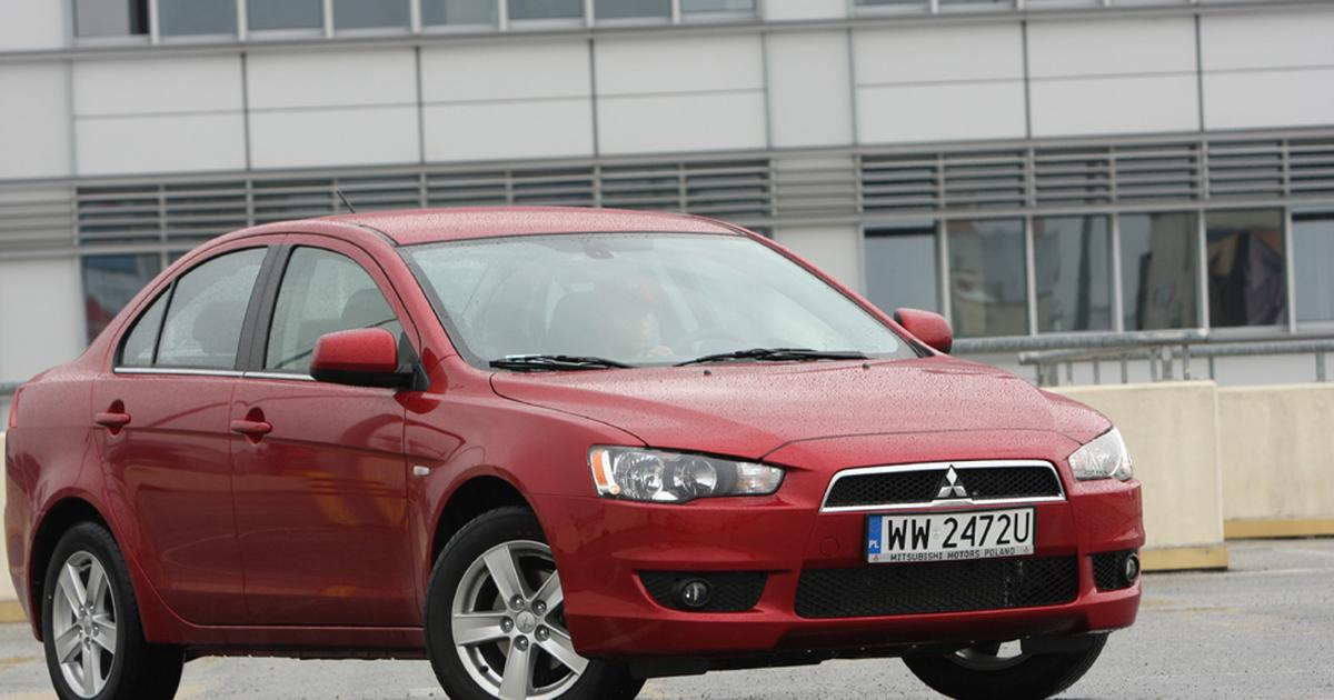 Mitsubishi Lancer 1.5 Przerost formy nad treścią?