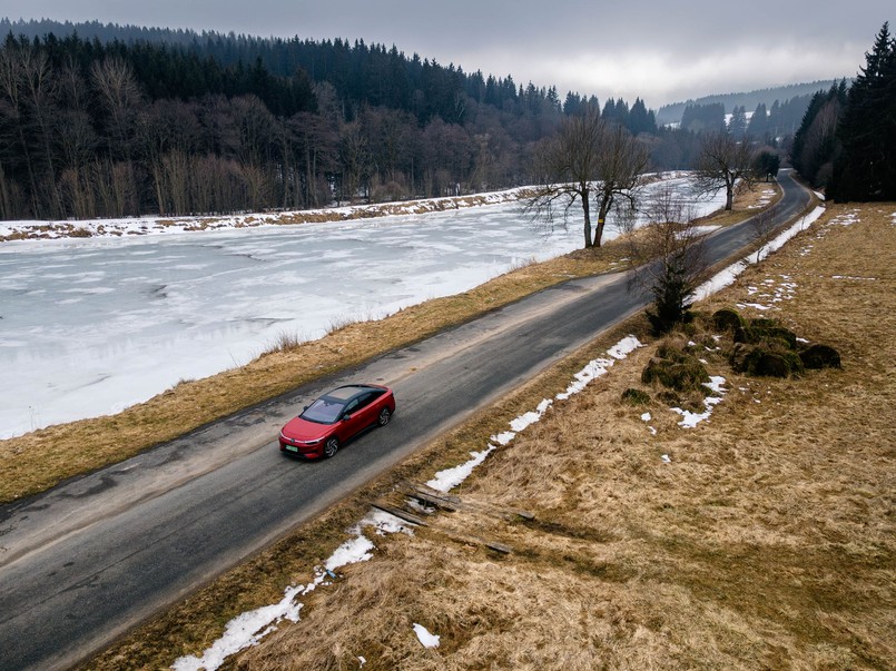 Auta elektryczne zimą