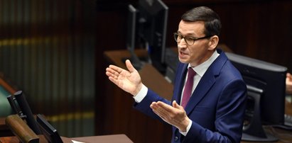 Chaos wokół Morawieckiego. "Tylko wojna mogła go ściągnąć do kraju"