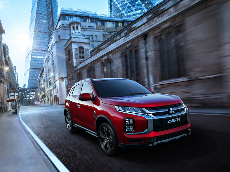 Mitsubishi ASX wiecznie żywy. Premiera w Genewie