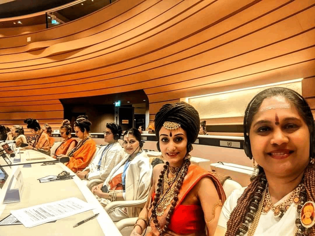 Zástupkyne krajiny Kailasa na zasadnutí OSN