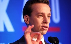 Bosak bije w Dudę: Autoryzuje drenowanie kieszeni podatników