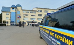 Atak terrorystyczny? Rosyjski trop? Konsulat w Łucku ostrzelany z granatnika. ZDJĘCIA