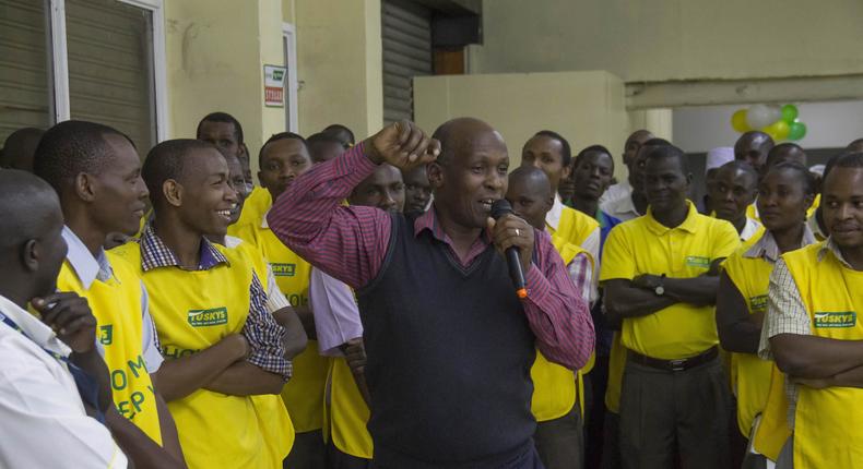 Stephen Mukuha speaking to Tuskys Supermarket staff