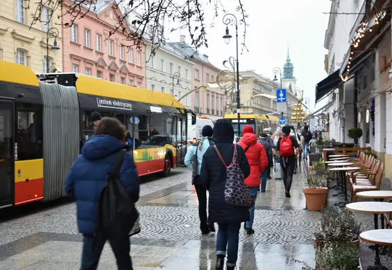 Czy w kraju będzie lepiej w 2024 roku? Polacy wyrazili swoje zdanie