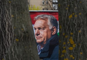Kampanjski bilbord Viktora Orbana u Budimpešti 25. marta