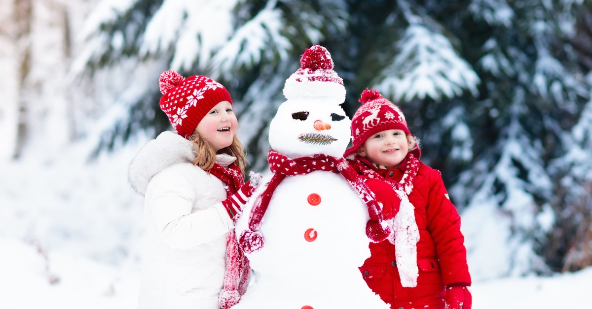 1100 zł dofinansowania na ferie zimowe w 2026 r. dla dzieci. Trzeba decydować w listopadzie 2025 r.