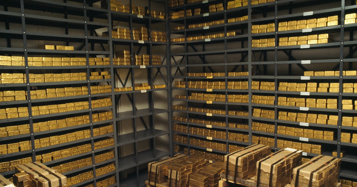 Kenya weighs gold diversification alongside other African countries as prices hit new highs