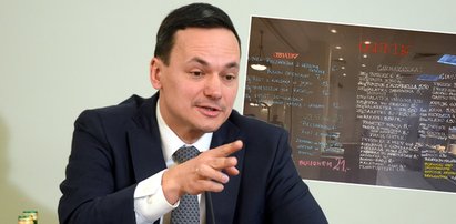 Posłowie w strachu. Opowiadają o "problemach żołądkowych". Co zrobi nowy minister?