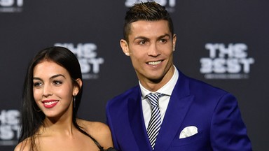 Cristiano Ronaldo pokazał, jak spędza święta. Piłkarz z partnerką i dziećmi pozowali w takich samych piżamach