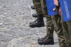 Marsz setek imigrantów w stronę granicy. WOT: Podnosimy gotowość jednostek [WIDEO]