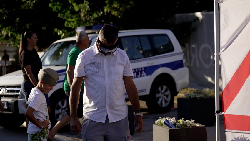 policijski štand u Guči