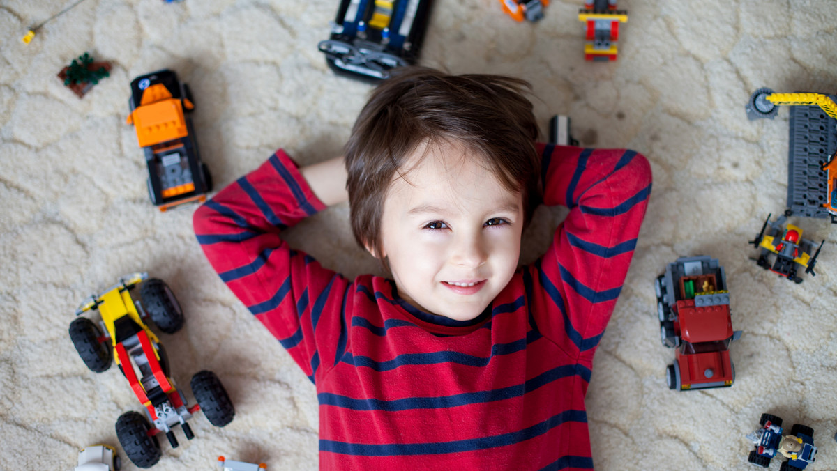 Mądre zabawki dla 4-latka — najlepsze pomysły na różne okoliczności