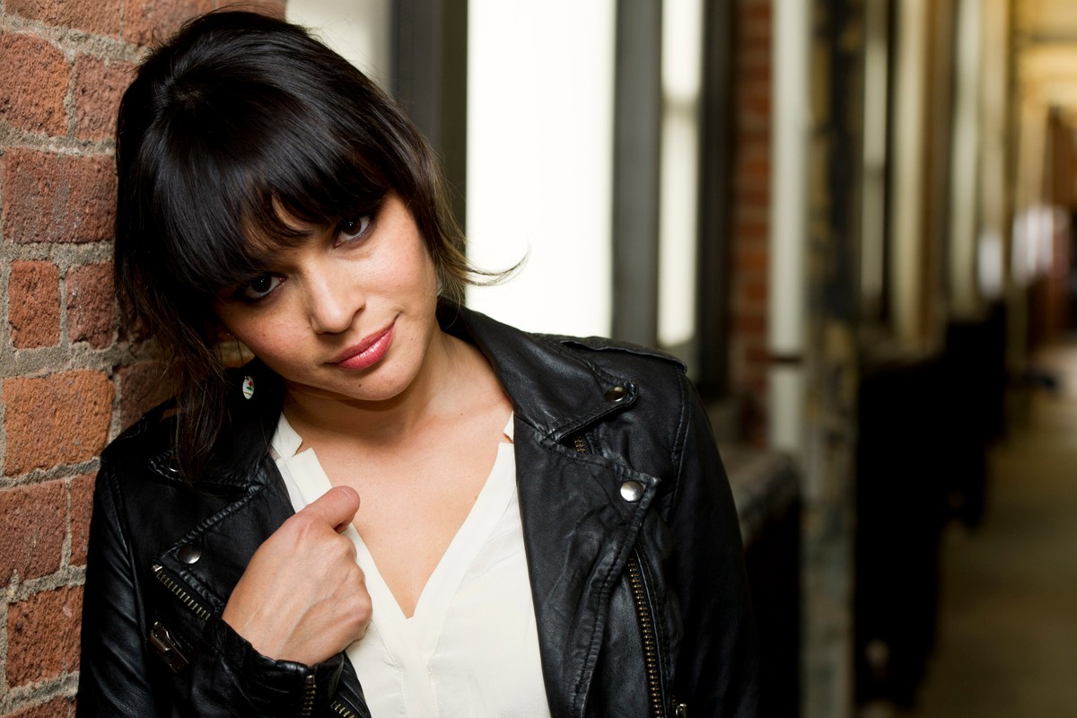 Takiego duetu jeszcze nie było: Norah Jones z frontmanem Green Day