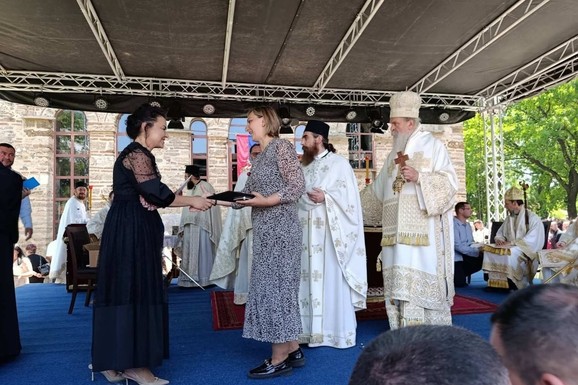 Majkama sa četvoro i više dece u Gračanici uručeni ordeni "Majka devet Jugovića
