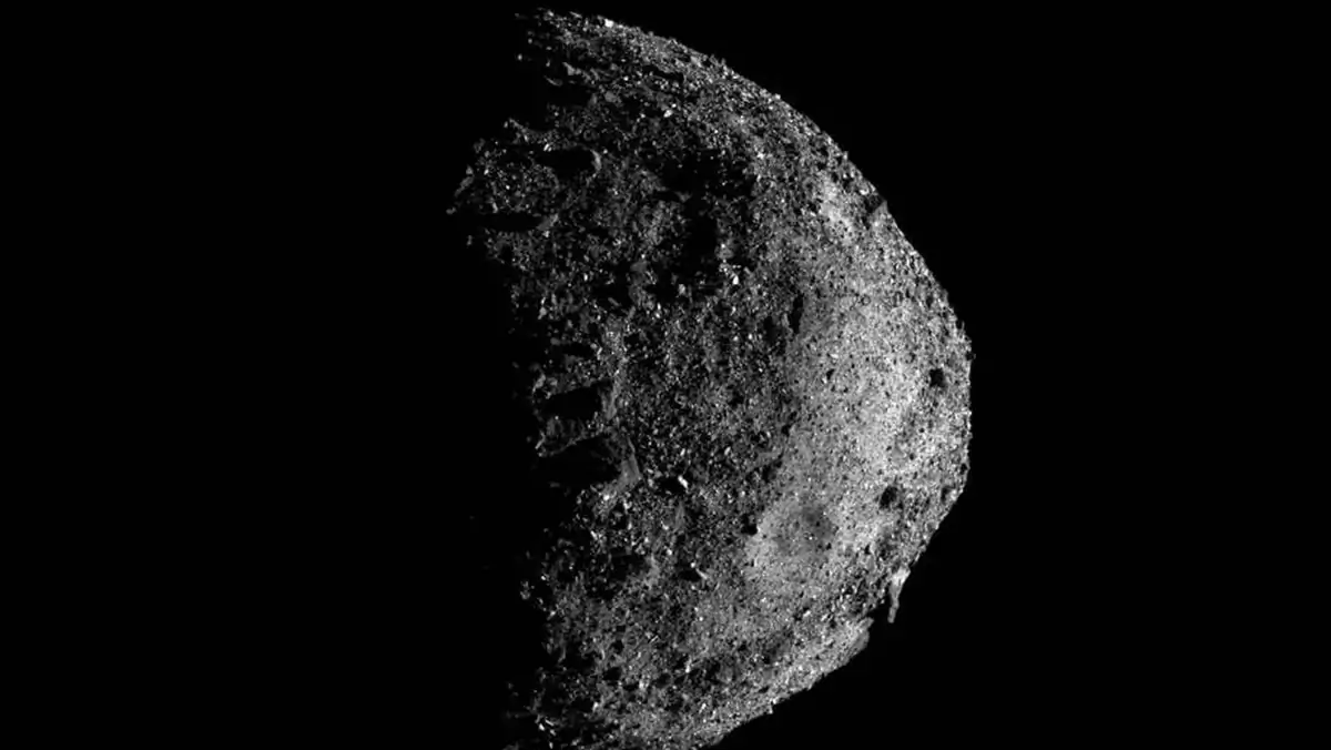 Bennu - asteroida, z której sonda OSIRIS-REx pobrała próbki