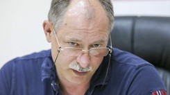 Były 'bojowe nietoperze', są 'zarażone komary'. Żdanow kpi: Rosja zaraz poinformuje o desancie z kosmosu