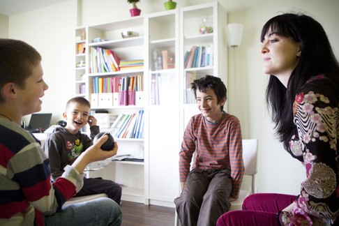 CHILD IN SPEECH THERAPY