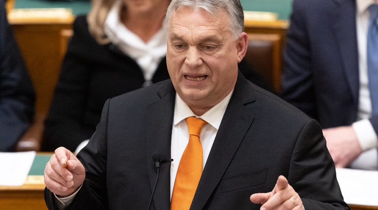 Orbán Viktor szerint Brüsszel a tűzzel játszik / Fotó: Zsolnai Péter