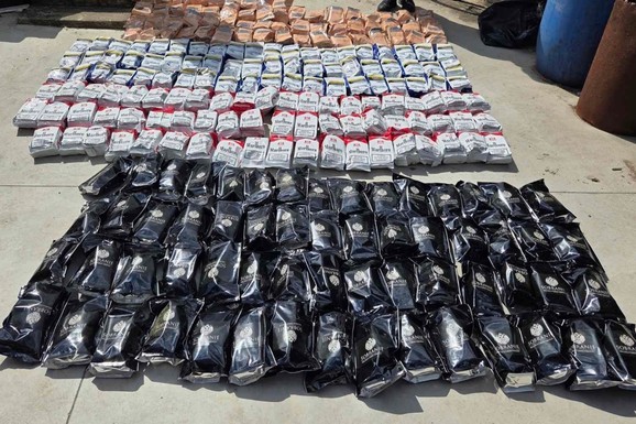 OŠTETIO BUDŽET SRBIJE ZA 1,3 MILIONA DINARA Kod muškarca iz Bujanovca pronađeno 120 kg duvana