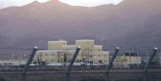 Amerykanie grają na czas z Iranem