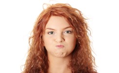 Czkawka – zwykła dolegliwość czy objaw choroby? Kiedy jest groźna?